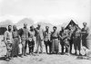 Bundesarchiv_Bild_135-KA-11-008_Tibetexpedition_Expedition_zu_Gast_bei_Gould-1.jpg